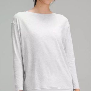 Lululemon Size 6 Back in Action Long-sleeve small imperfection